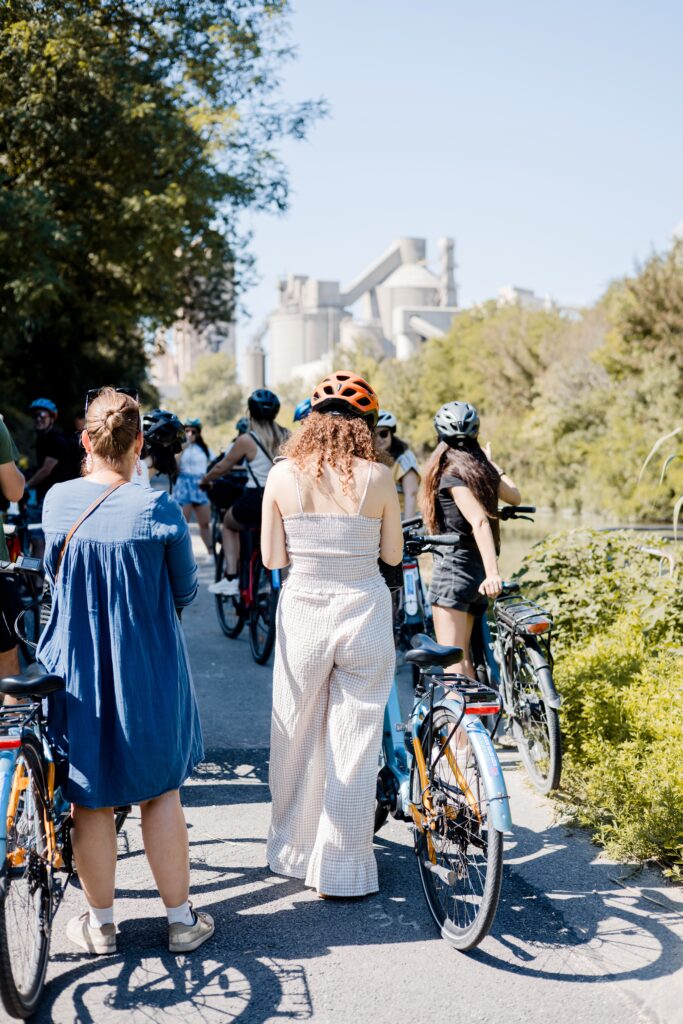 Faire du vélo sur la ViaRhona